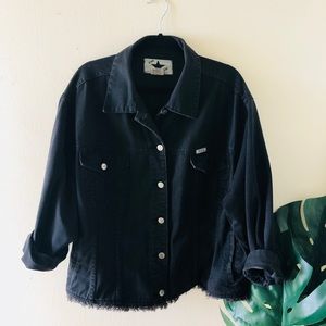 black vintage oversized denim jacket! XL